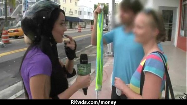 These horny amateurs know_that money talks26