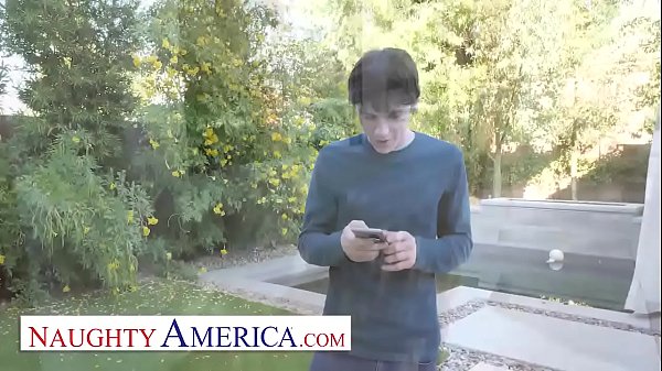 Naughty America - Emily Addison wants tobe seen and_fucked