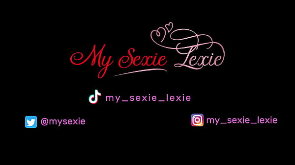 Wife is busy playing games while masturbating with hubsband