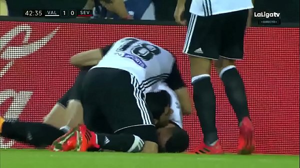 Play MP4 - Valencia vs Sevilla&period; 4-0 ► Follada sado hardcore