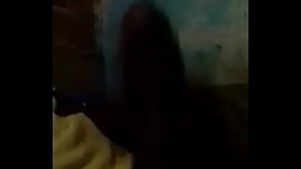 NEG&Atilde;O DOTADO BATENDO UMA PUNHETA MUITO EXCITADO 