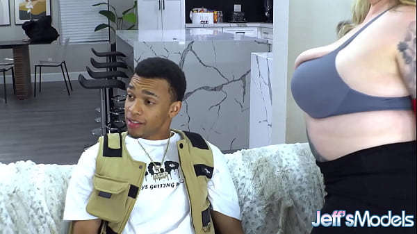 Play MP4 - BBWs Angel Kendra and Miss Pink Plush Reverse Gangbang a Black Guy