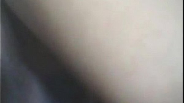 Kinky cam slut fools around 