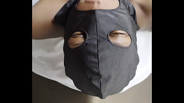 Play MP4 - Deep throat