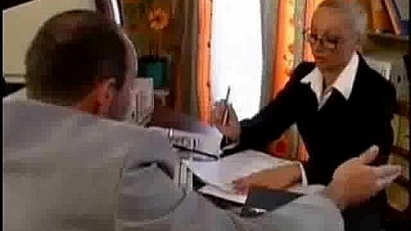 French milf Daisy office sex 