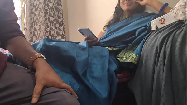 Play MP4 - प्यारी भाभी ने अपने सौतेले भाई के साथ किया से सेक्स