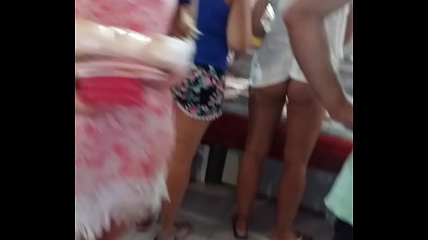 Play MP4 - Vas de compras en argentina y te encontr&aacute;s con esto&period;&period;&period;