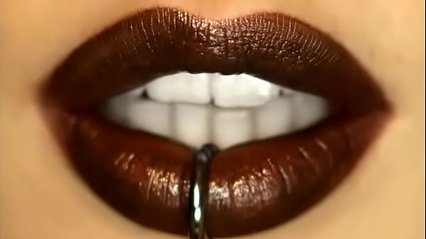 Nonton Helping A Petite Slut Study Proper Skills In Riding And Worshiping A Huge Cock thumbnail