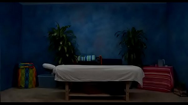 Nonton Breasty Blondie Comes For Joy thumbnail