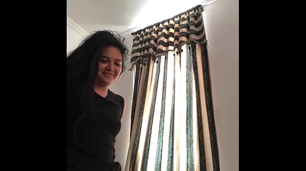 Play MP4 - Sexo casero real con una universitaria