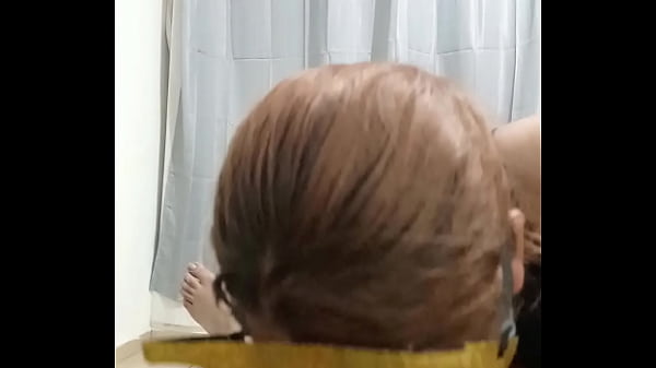 Play MP4 - Despu&eacute;s de la escuela le hago sexo oral a mi amigo que se aprovecha y me la mete hasta la garganta