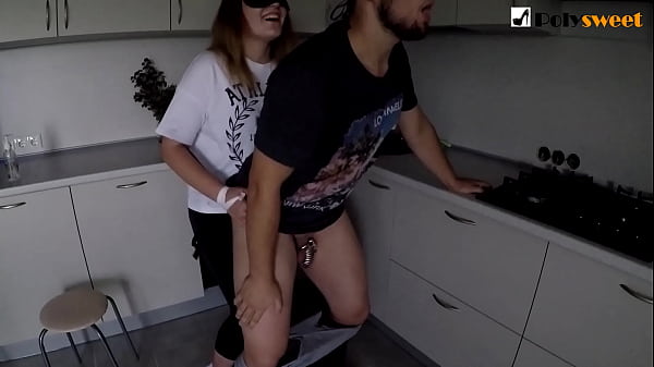 Мой парень одел пояс верности для секса с моим большим страпоном thumbnail