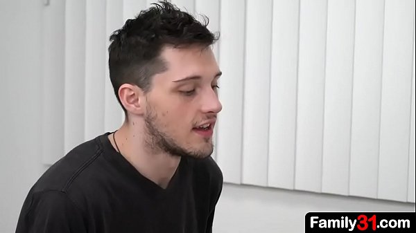 Play MP4 - Stepdad is not complaining&comma; he&rsquo;s actually enjoying it&excl;