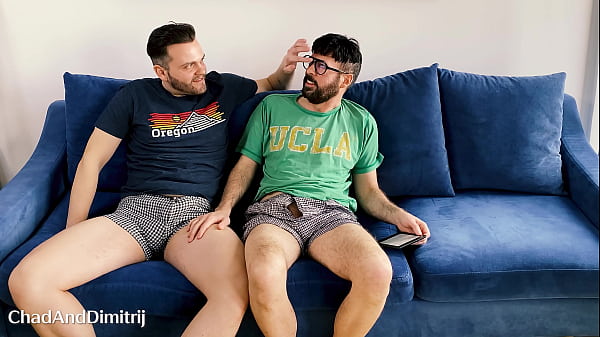 Play MP4 - straight mates bored and horny