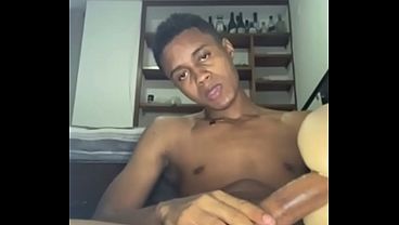 I need an ass to put my fingers in, do anilingus, put my cock in and fill it with saliva, masturbating my big cock 