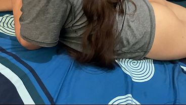 RAPIDIN_entre hermanstros Ella hacia la_tarea y_terminanhaciendo el amor en el_cuarto Estudiante gime MUY RICO