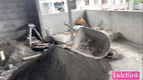 Horny couple couldn't find better place so fucking on construction site 