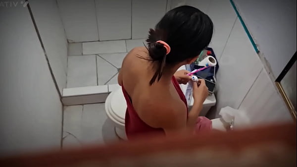 Espiando A Profesora Espa&ntilde;ola Ninfomana thumbnail