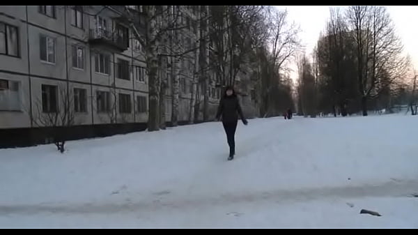 Nonton Mighty Dude Bangs Sexy Babe thumbnail