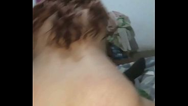 QUE RICOS SENTONES ME DA LA NOVIA DE MI AMIGO PORQUE DICE QUE EL NO LE DA TIEMPO