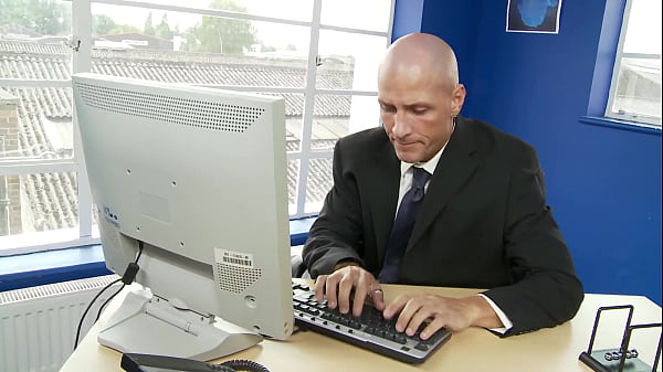 Play MP4 - blonde pornstar