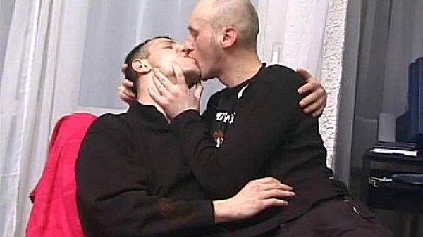 Hardcore Bareback Sex with Nasty Cumshots 