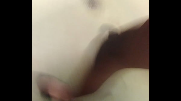 Nonton Bathroom Sissy thumbnail