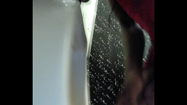 Nonton Bathroom Sissy thumbnail