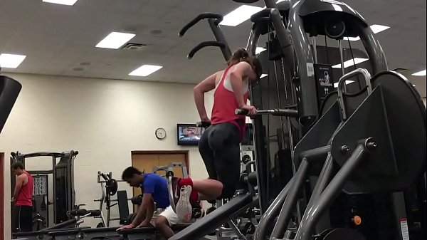 Play MP4 - Thick White Girls Working out