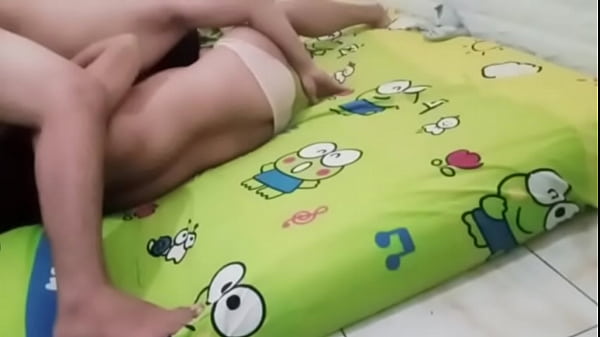 Play MP4 - Kompilasi video viral Selingkuh sama kakak ipar kontol panjang