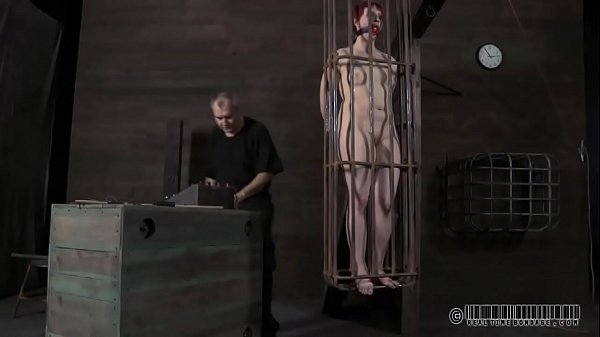 Slaves acquires punishment 