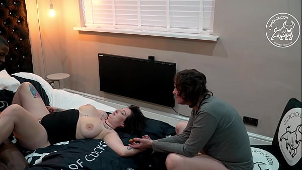 Cuckold Cuckchair 14 Jess Batty Debut Shoot And Humiliates Husband thumbnail