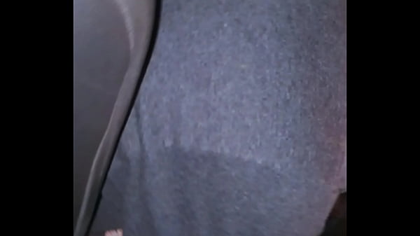 Play MP4 - Amigos finger ser Uber e fodem a passageira