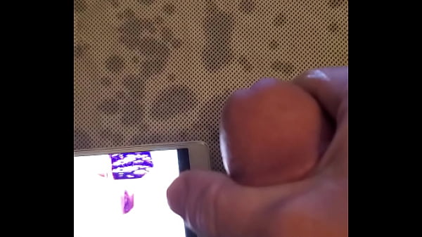 Me doing an amazing cum tribute