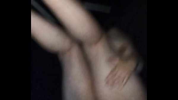 La MejorAmiga de mi Novia me pide que se la Meta y me deja Grabar