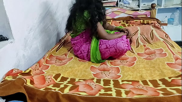 Youranitha - Update Desi Hot Wife Homemade Body Massage Vegitable Putting In Pussy thumbnail