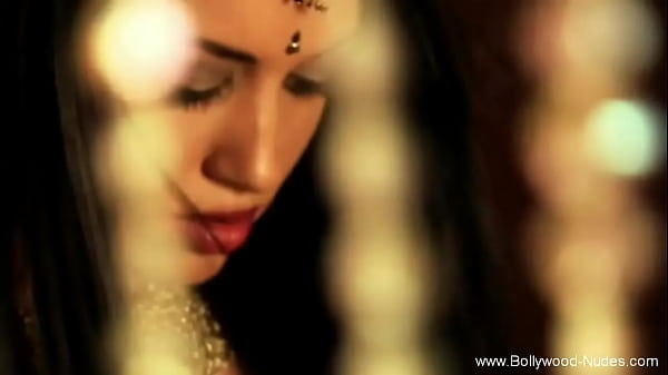 Dancing_Queen From Sexiest India