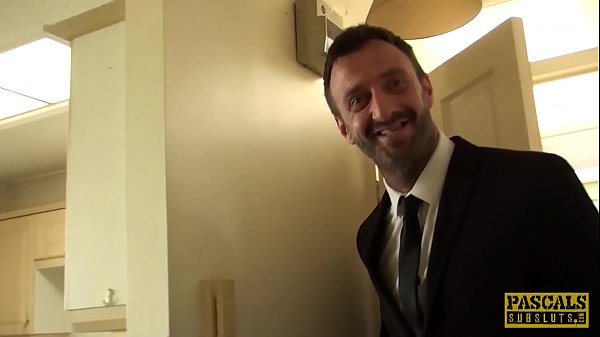 Play MP4 - Subslut Harley Sin chubby body made jiggle with pounding