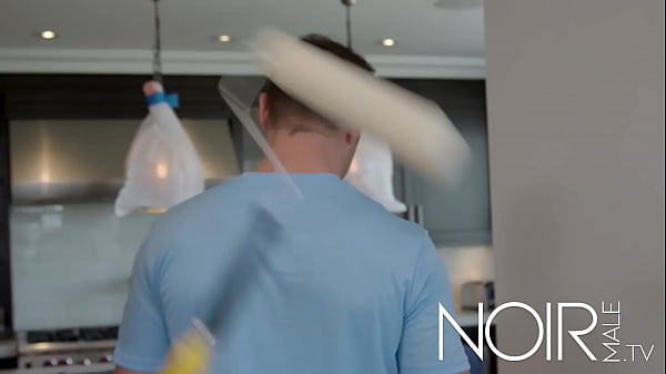 Play MP4 - The house painter BREAKS my BIG ASS