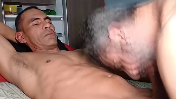Este Moreno Chegou Sua Rolona Dura Ja Latejando E Ja Peguei De Jeito E Dei Gostoso thumbnail