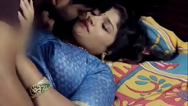 aunty romance with_young boy