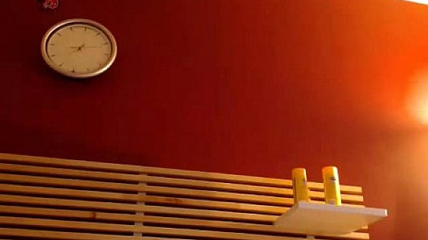 Nonton Hot Brunette Orgasms On Webcam thumbnail