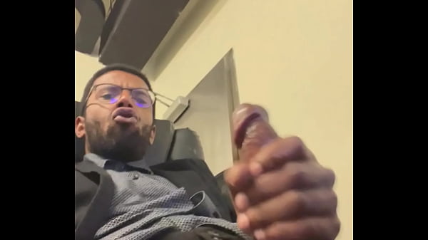 Horny at work and needed to wank 