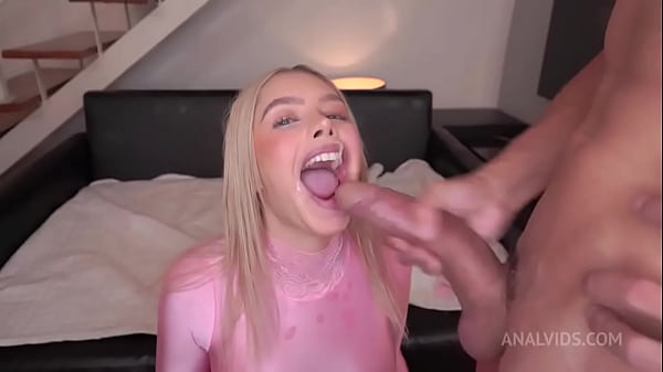 Beautiful Blonde Brazilian Vivian LOLA, returns and gets fucked by 4 huge cocks (DAP, 0% pussy, monster cocks, ATM, inter ...
