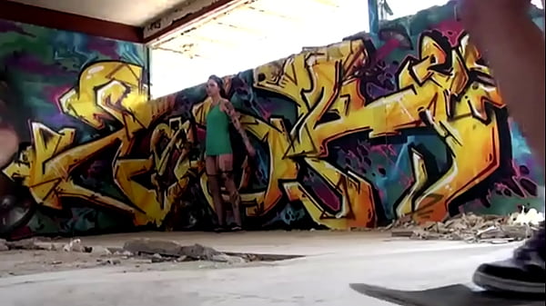 Nonton Skater L thumbnail