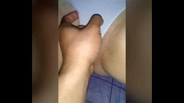 Play MP4 - Mi mejor amigo graba a mi esposa y se la termina follando &comma;me excita ver como se la follan &period; &lpar;Marido cornudo&rpar;