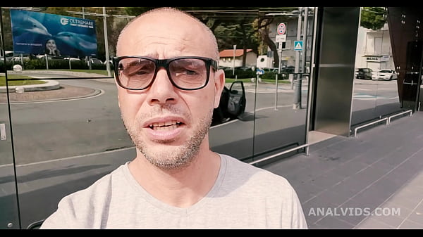 Italian Sluts Elisabetta Zaffiro gets fucked in theass with exhibitionism_outdoor_and facial GL316