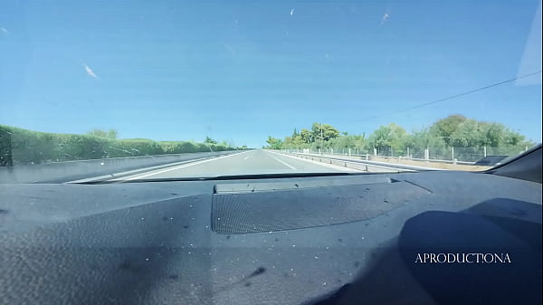 Nonton 1401 Km Road Trip Part 2 thumbnail