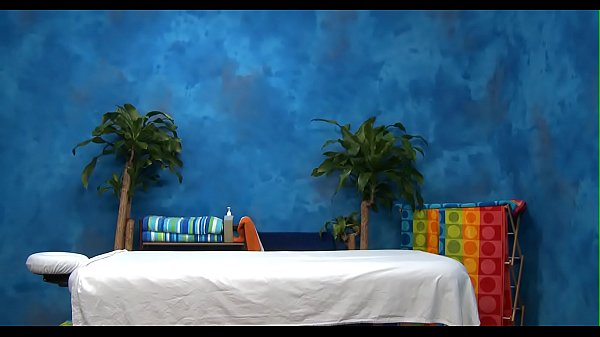 Nonton Massage Porn Clip thumbnail