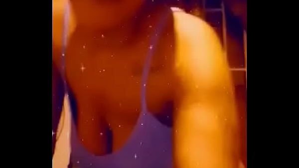 Nonton She Is Bad thumbnail